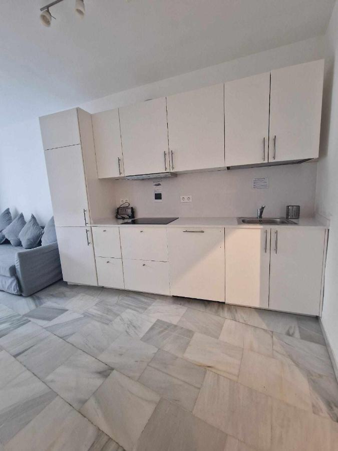 Apartment 4 Pkg Marmoles Malaga